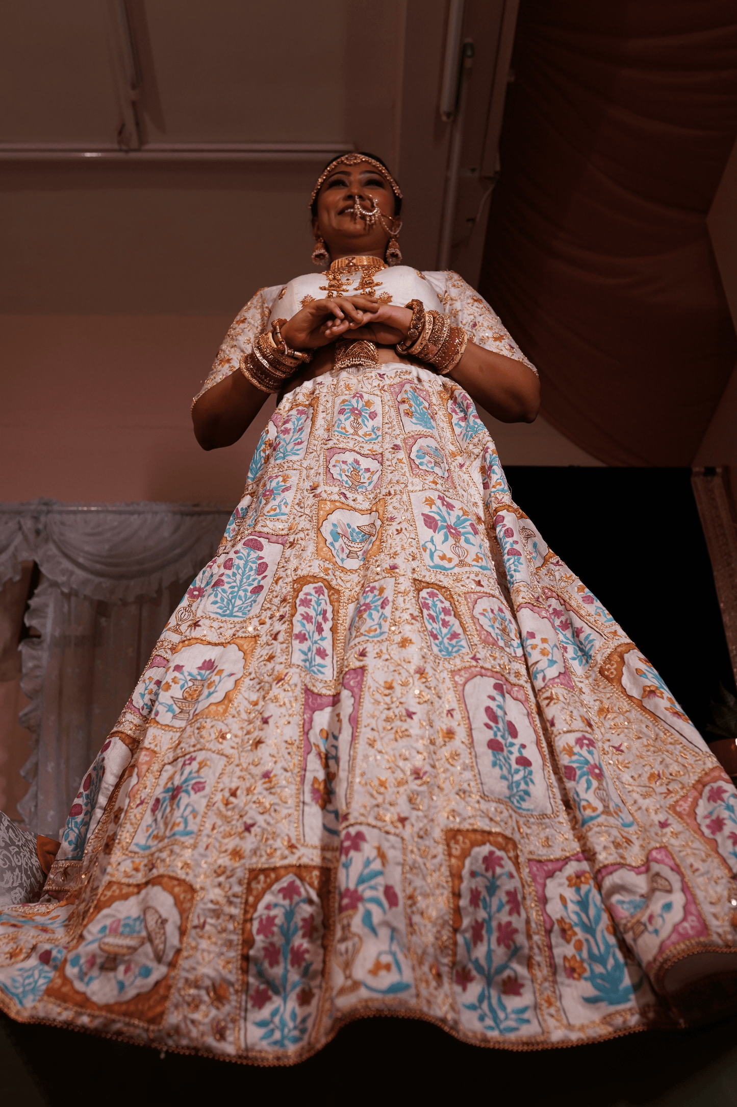 Jharokha Bridal lehenga